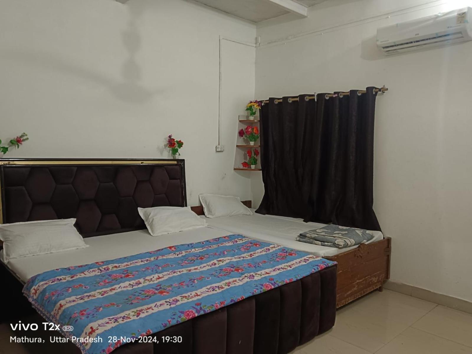 Hari Krishnam Residency Hotel มถุรา ภายนอก รูปภาพ